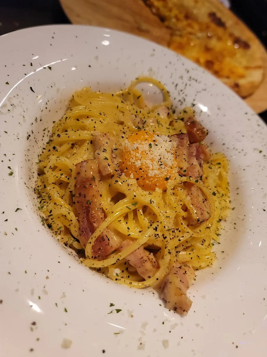 Maho Dining Bar OSMAND · 9